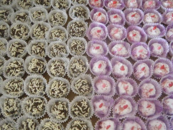 Docinhos de festa cento