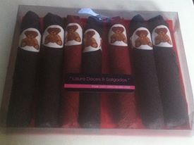 Charutos de chocolate ao leite/ chocolate branco/ trufados